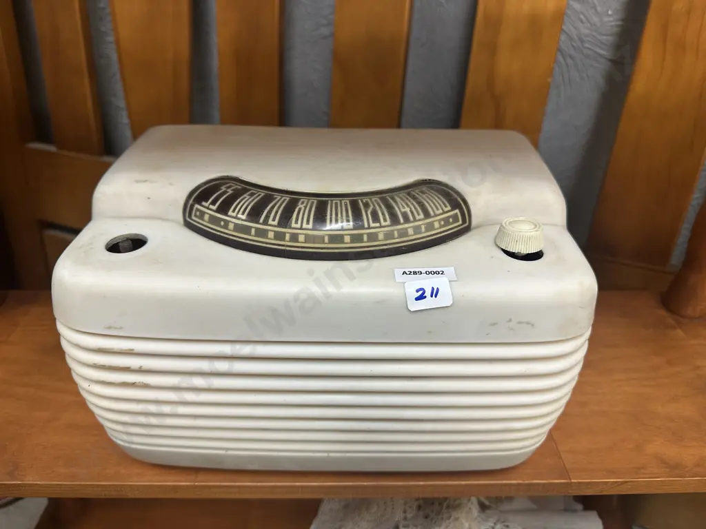 Vintage Hippo Ivory Colour 1951 Philco Model 203 AM Radio (As Found) Image 1++