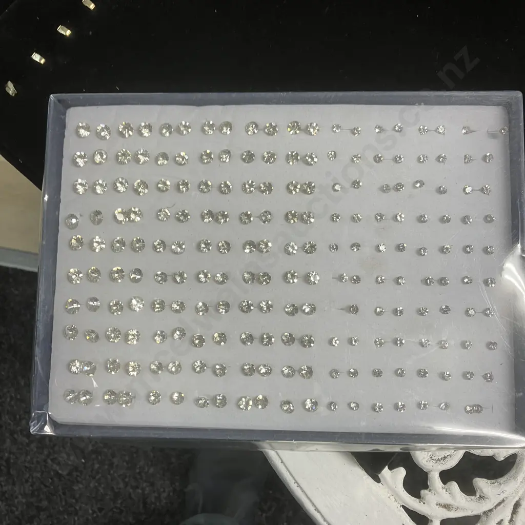 New Earrings In Display Cases, Display Stands, Assorted Jewellery Necklaces Image 1++