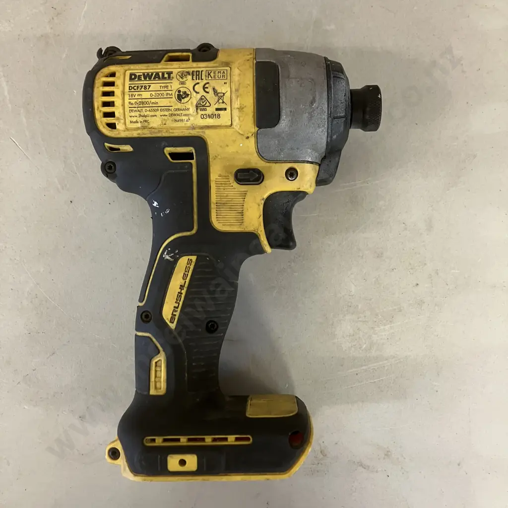 DeWalt DCF787 18V Brushless Impact Driver Skin Image 1++