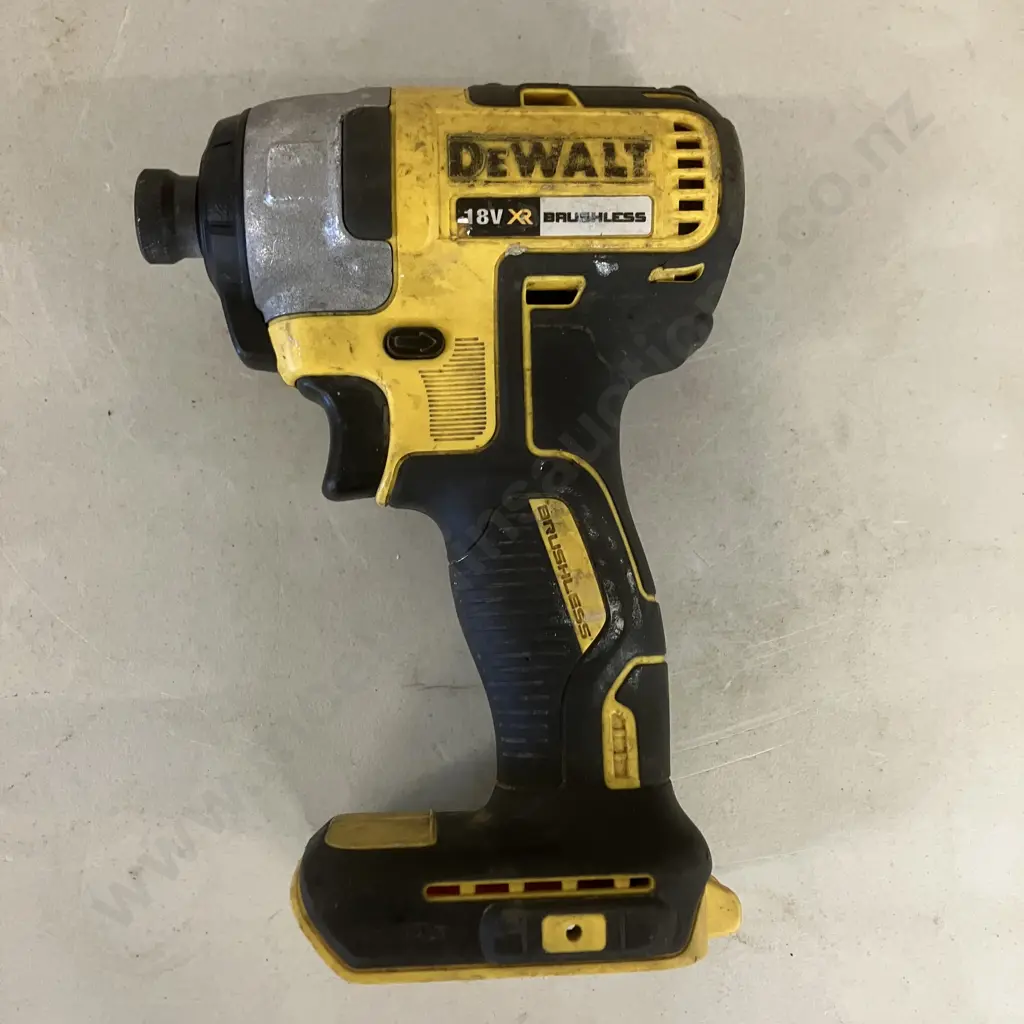 DeWalt DCF787 18V Brushless Impact Driver Skin Image 1++