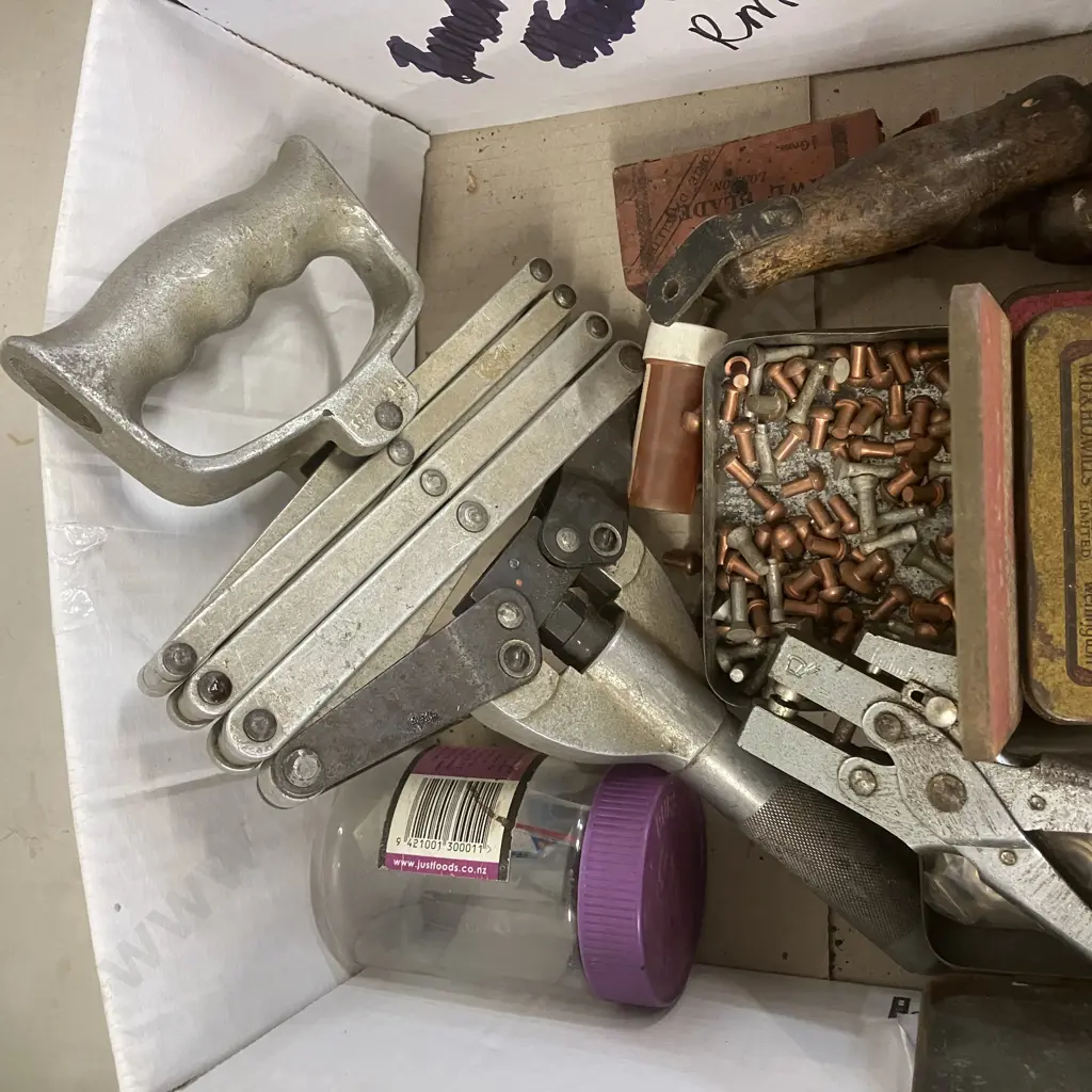 Vintage GEO TUCKER EYELET CO LTD TT55A Pop Rivet Gun, Leather Working Awl, Hole Punch, Hardware Etc Image 1++