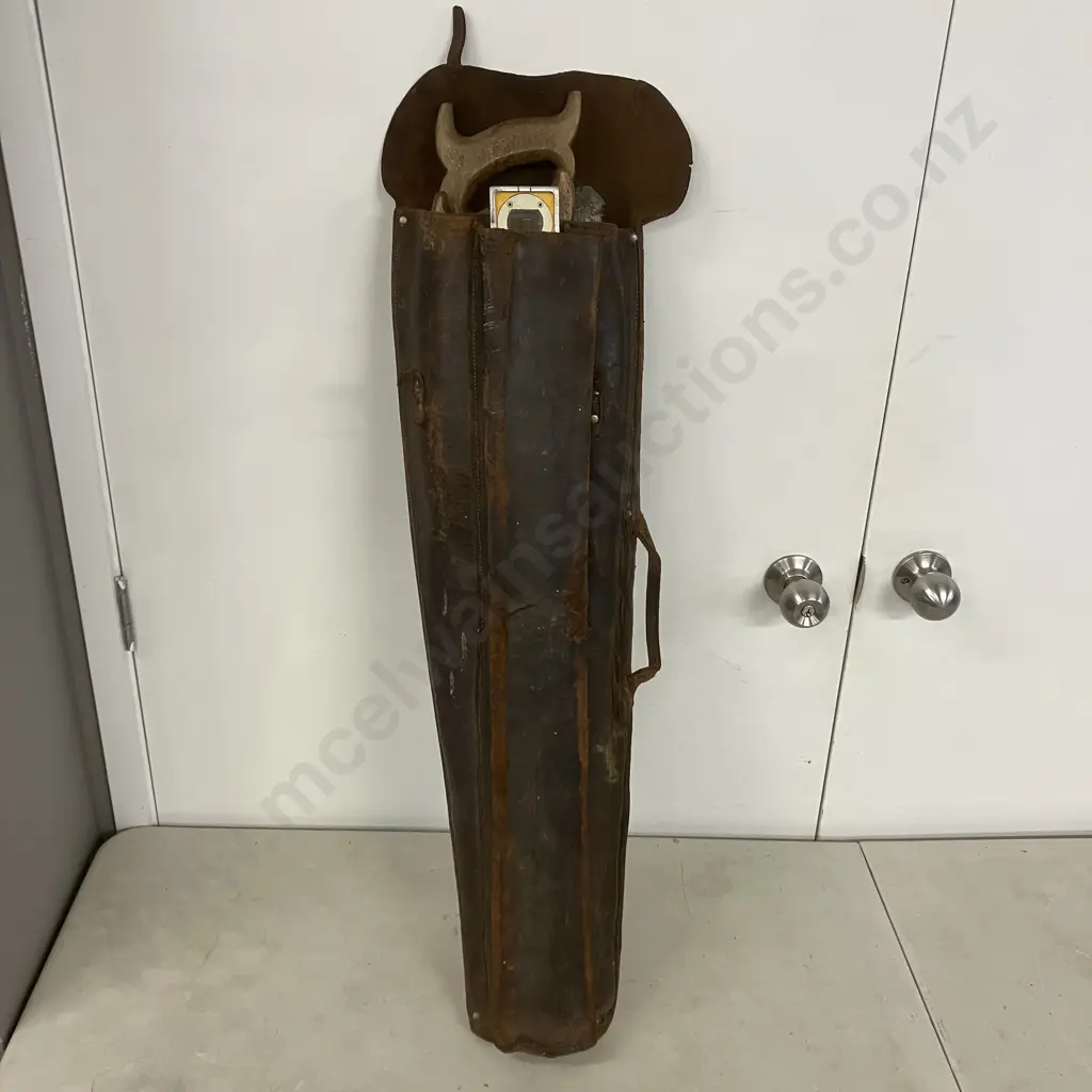 Vintage Leather Carry Case, Disston, Spear & Jackson Saws, Saw Setting Tool & Stabila Level Image 1++