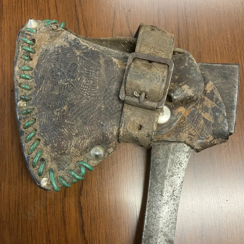 Vintage Estwing Hatchet With Leather Sheath - Made In USA Image 1++
