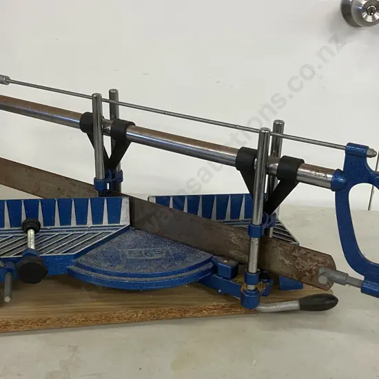 Vintage Mitre Saw - GS.TUV Rheinland (Sold with -35)