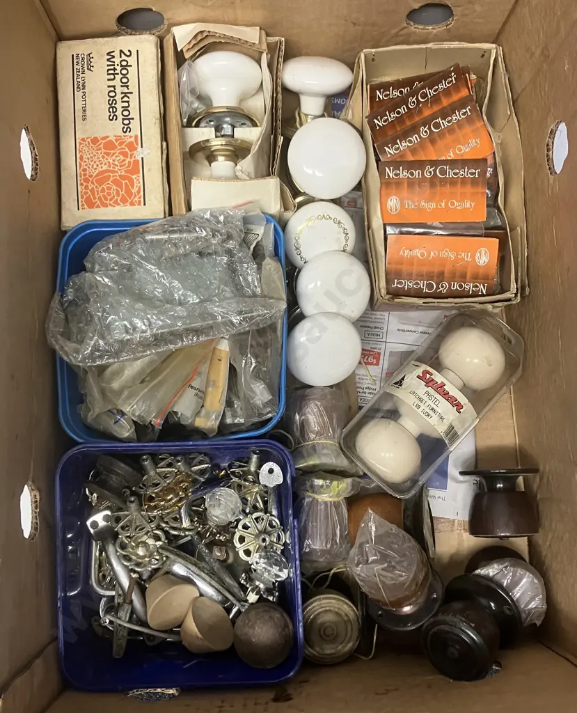 Box Lot Assorted Door Knobs, Handles Etc Image 1++