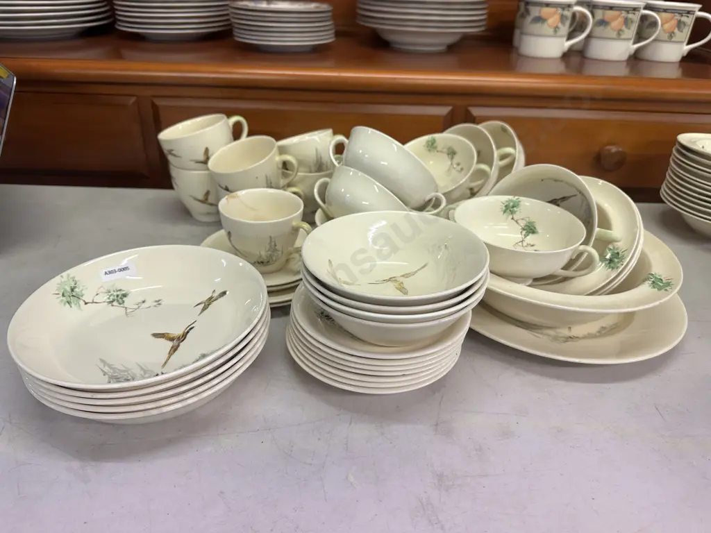 Vintage Royal Doulton 'The Coppice' Dinnerware Items (as found) #D5803 Image 1++