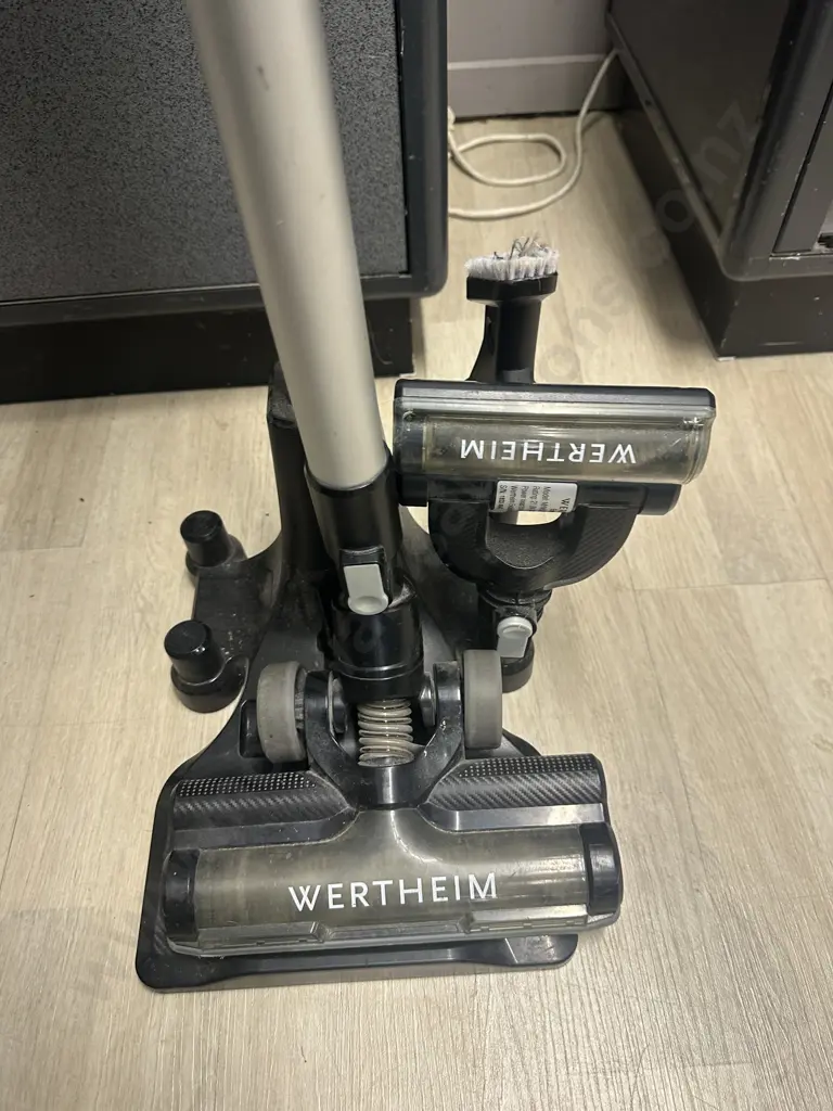 Wertheim Evolution Stick Vacum Cleaner Model W73018 Image 1++