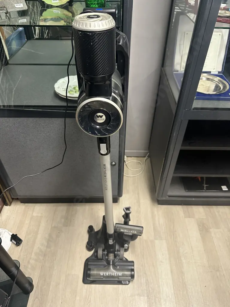 Wertheim Evolution Stick Vacum Cleaner Model W73018 Image 1++
