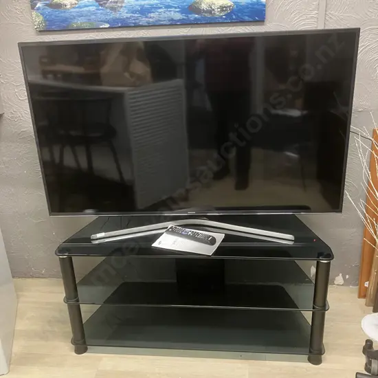 Samsung UA55JU6400 55" 4K Ultra HD Smart LED LCD TV With Remote Control