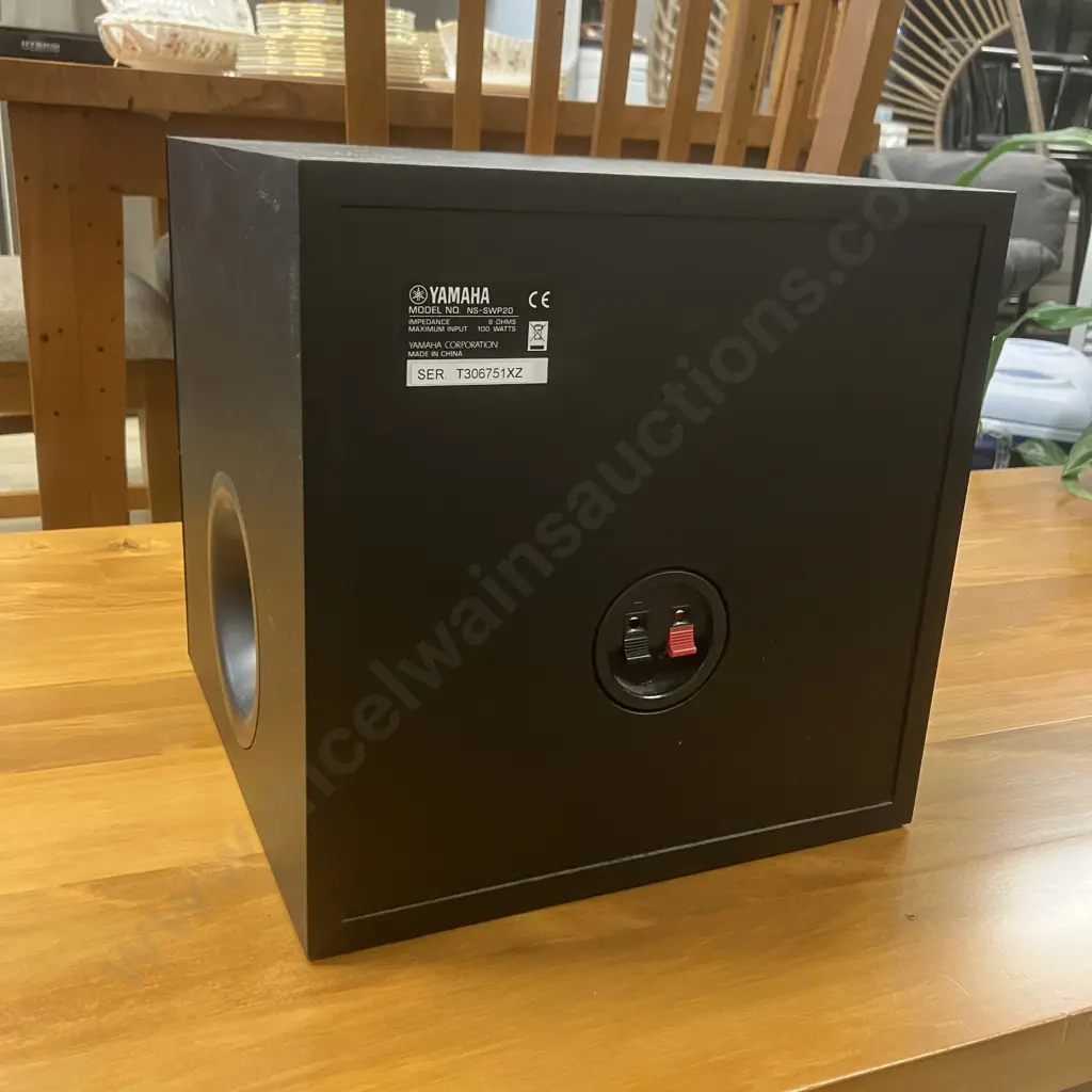 Yamaha YHT-196 Home Theater - Manuals, Cables, Remote Control Image 1++