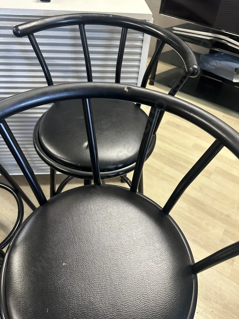 Black Bar Stools x4 Curved back Steel Frame & Leather Look Upholstered Seats Image 1++