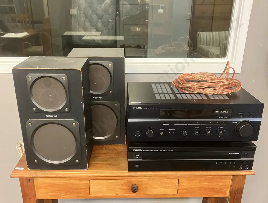 Yamaha Natural Sound RX-397 2-Channel 130-Watts Stereo Receiver & CDC-585 5 Disc Carousel CD Player (No Remotes) Image 1++