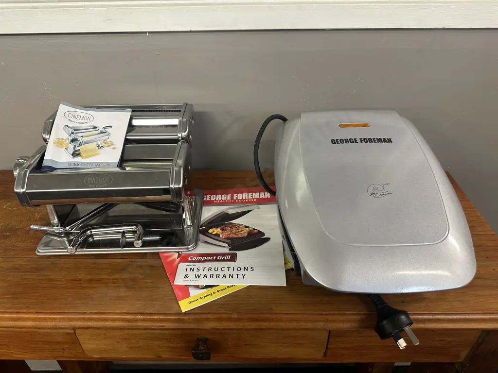George Foreman Compact Grill & Cinemon Pasta Machine Image 1++