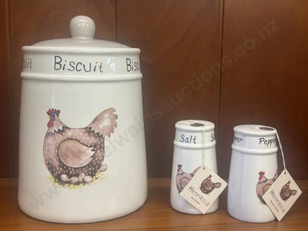 Creativetops Henrietta Biscuit Jar With Salt & Pepper Shakers Image 1++