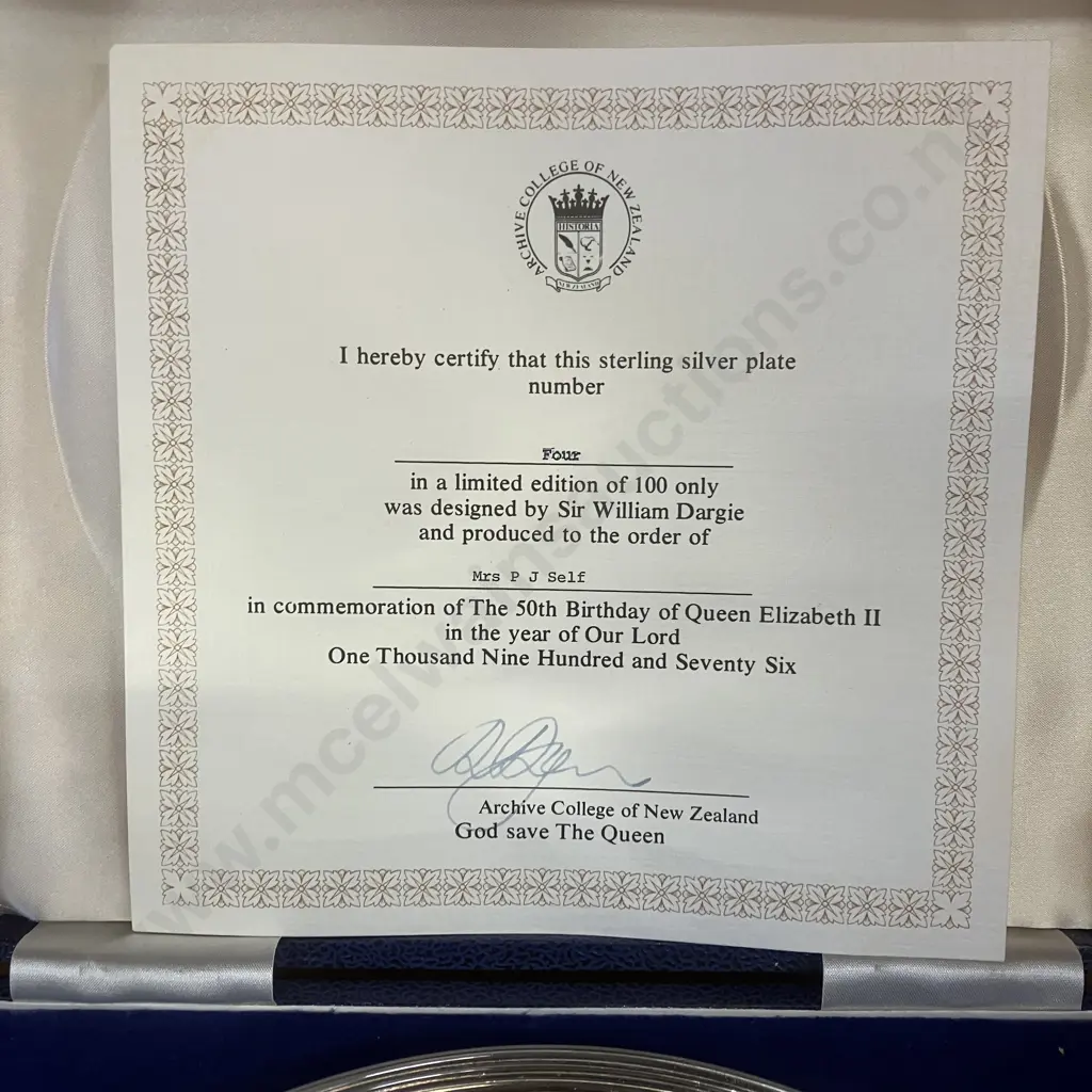 Hallmarked Sterling Silver Plate To Commemorate Queen Elizabeth II 50th Birthday - Limited Edition 4 / 100 Image 1++