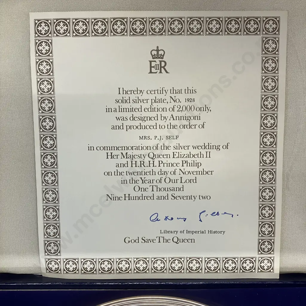 Hallmarked Sterling Silver Plate To Commemorate Queen Elizabeth II & Prince Phillips Silver Wedding - Limited 1928/2000 Image 1++