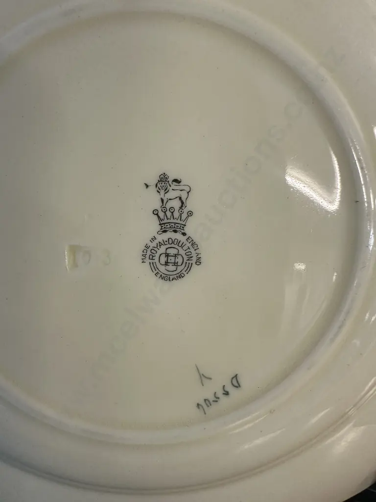 Royal Doulton Series Ware Plate Gum Trees #D5506 Image 1++