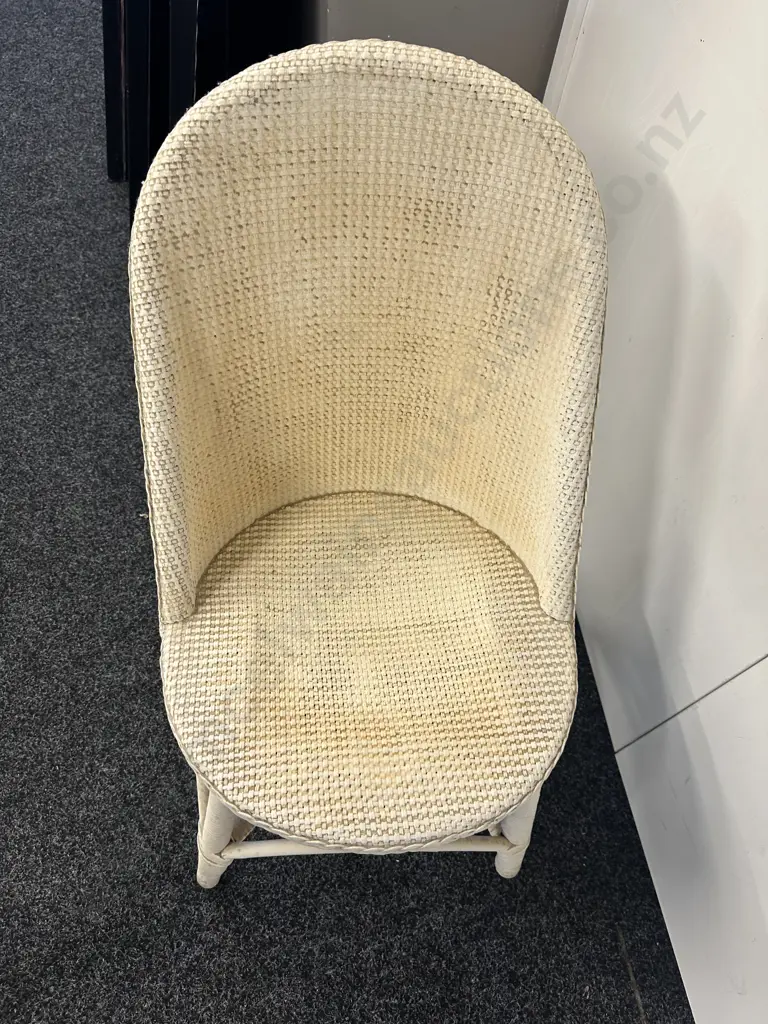 Antique Cream Painted Wicker Bedroom Chair Image 1++