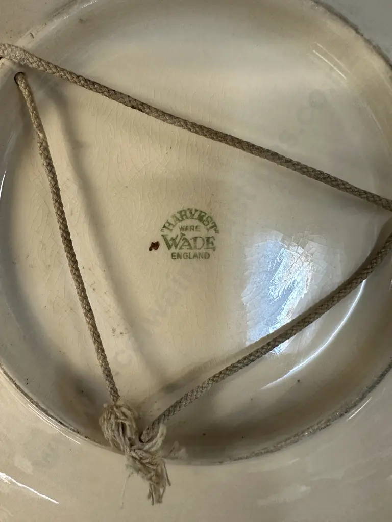 Wade English Charger 'Harvest' Dia31cm. Image 1++