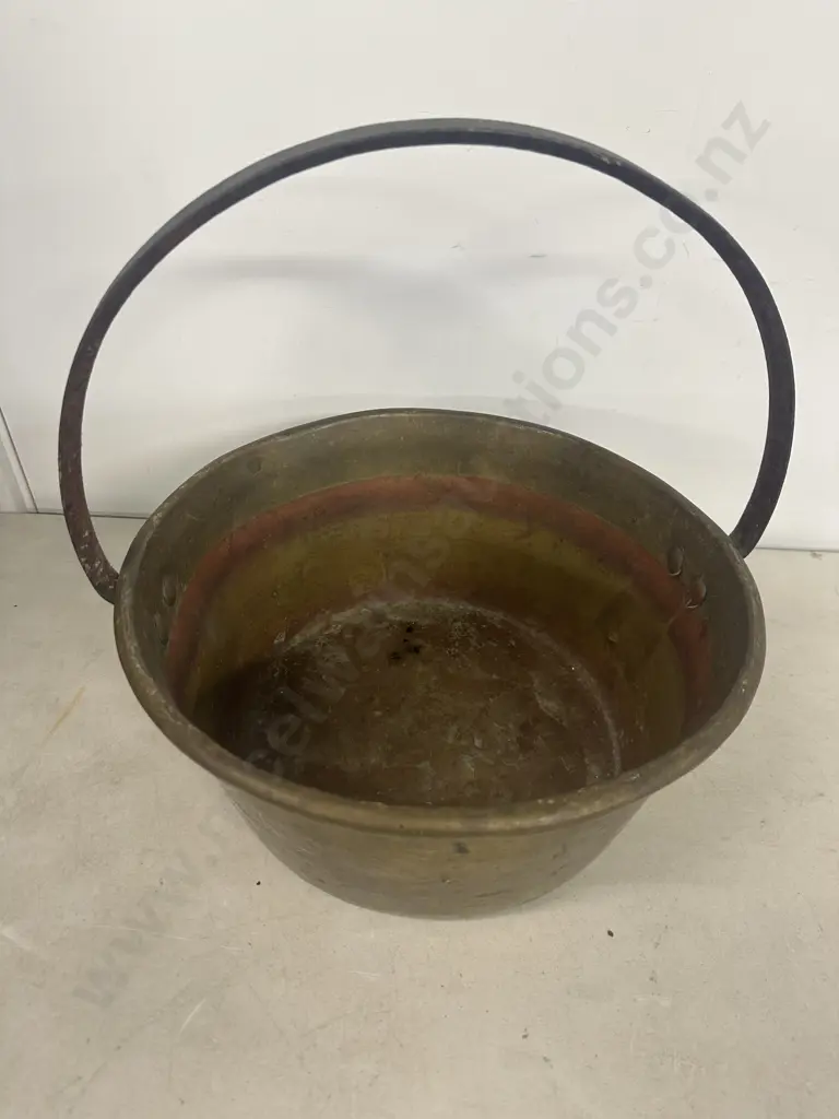 Antique Brass Deep Preserving / Jam Pan H14,Dia31cm. Image 1++