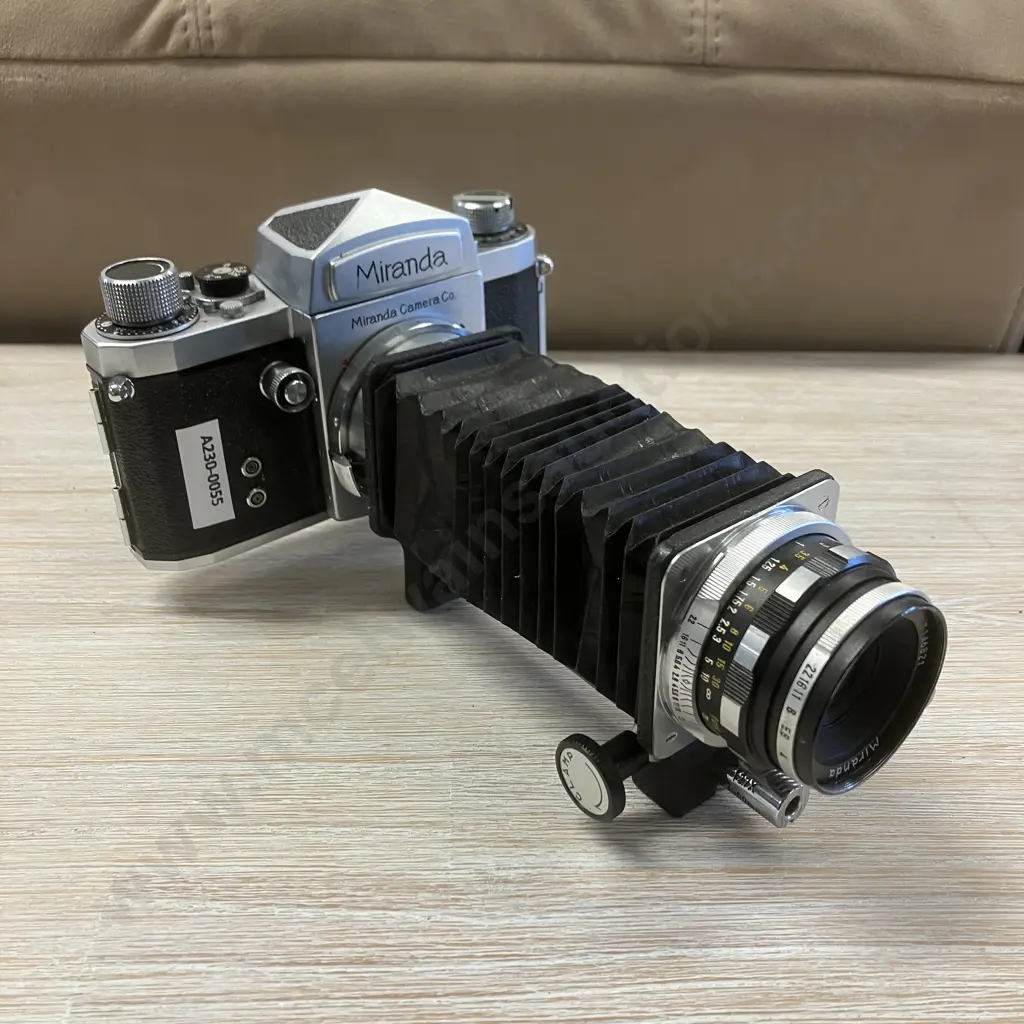 Rare Collectable Miranda T SLR Camera With Miranda f/2.8 5cm Lens No. T146821 & 135mm Focusing Bellows Image 1++