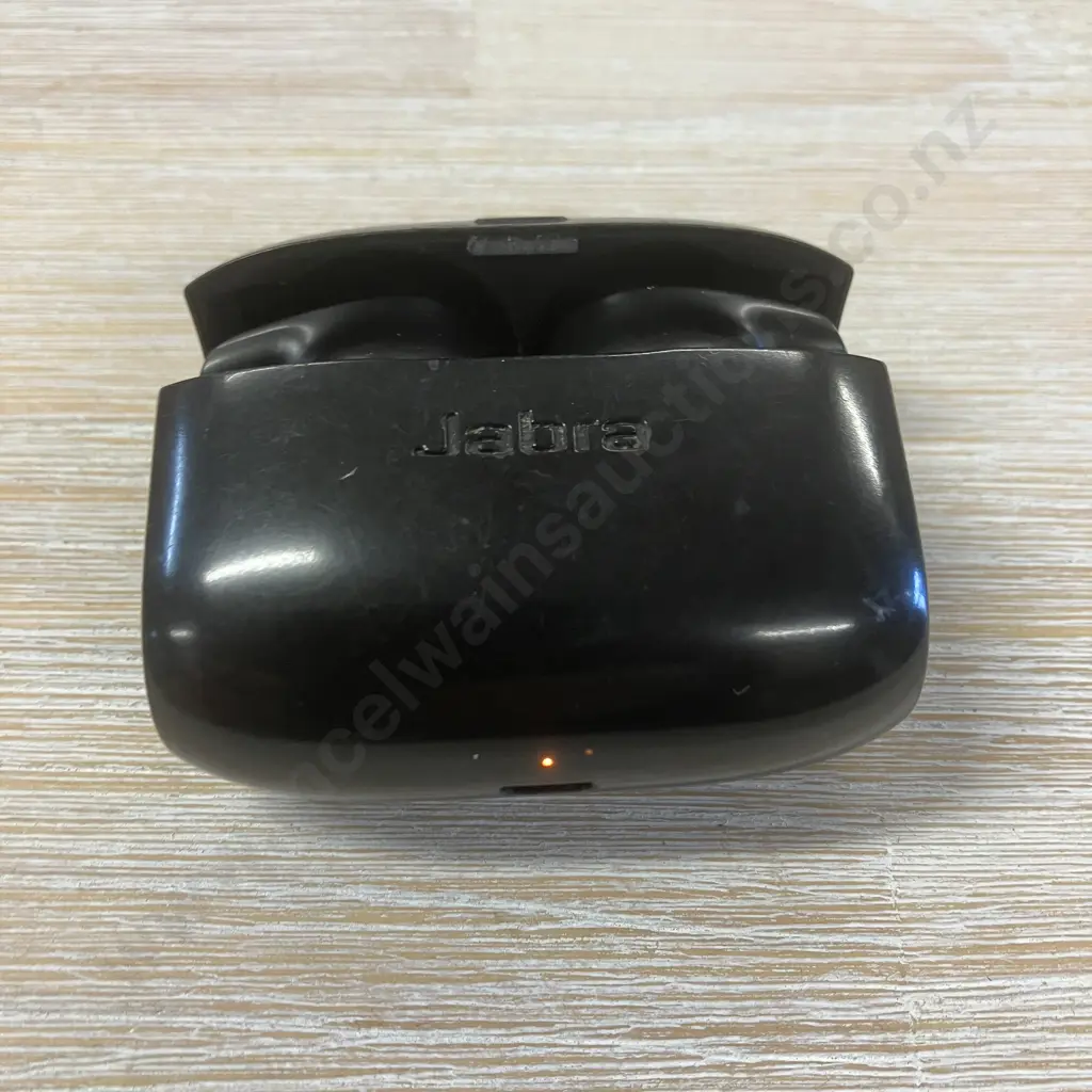 Jabra Elite 65t True Wireless Earbuds With Charging Case Image 1++
