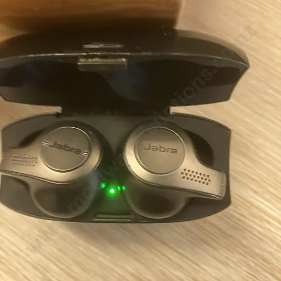 Jabra Elite 65t True Wireless Earbuds With Charging Case
