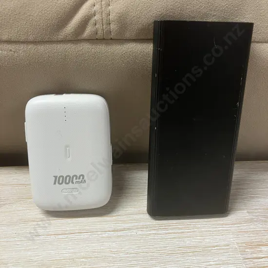 Antsig 10000mAh Power Bank AP4124 & Bavin 10000mAh Power Bank PC1090