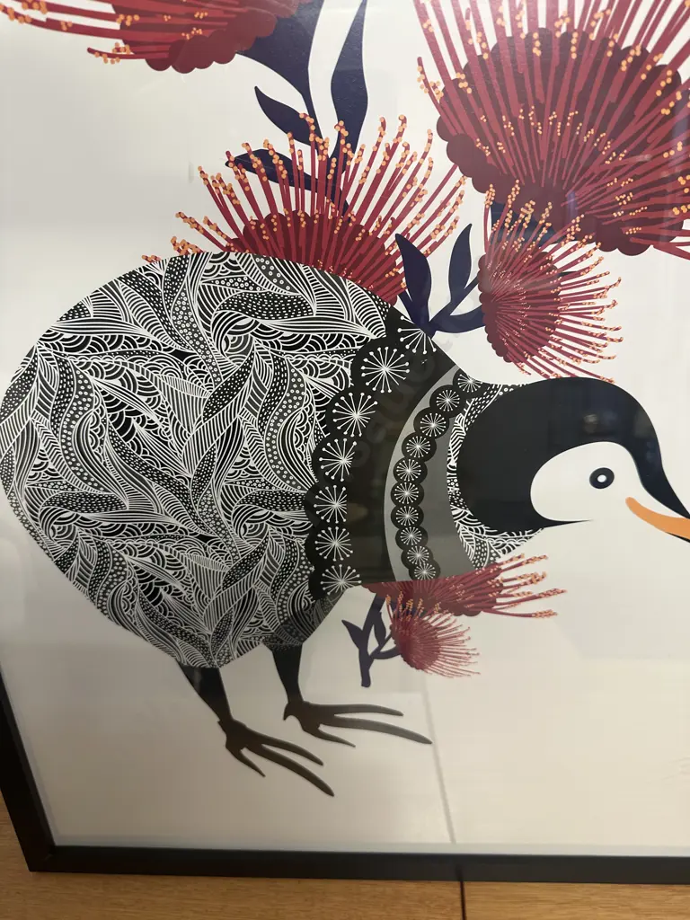 Black Framed 'Kiwi" H70,W50cm. Image 1++