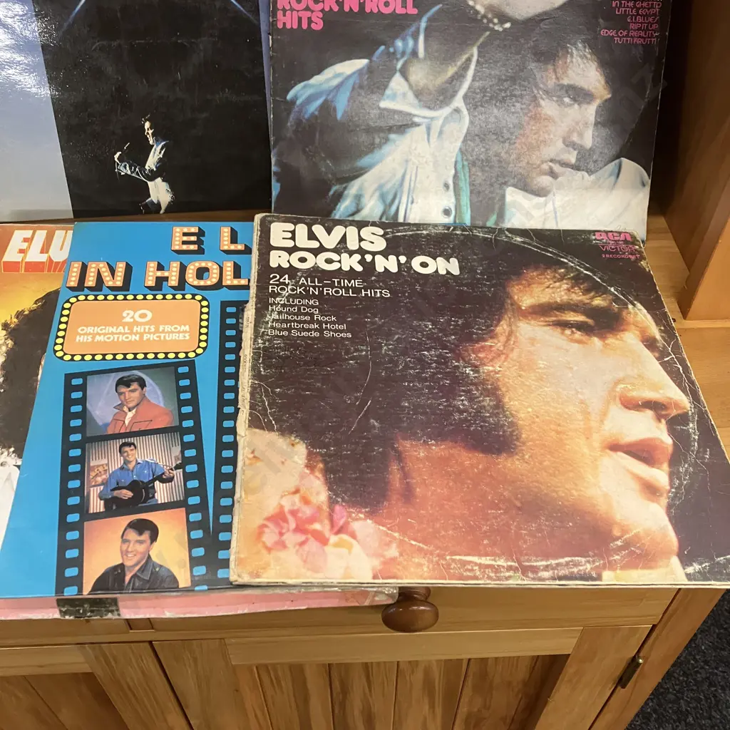 Elvis Presley LPs - Moody Blue 1977, Elvis In Concert, Guitar Man, NZ Pressings. 6 Other LPs & Box Set Image 1++