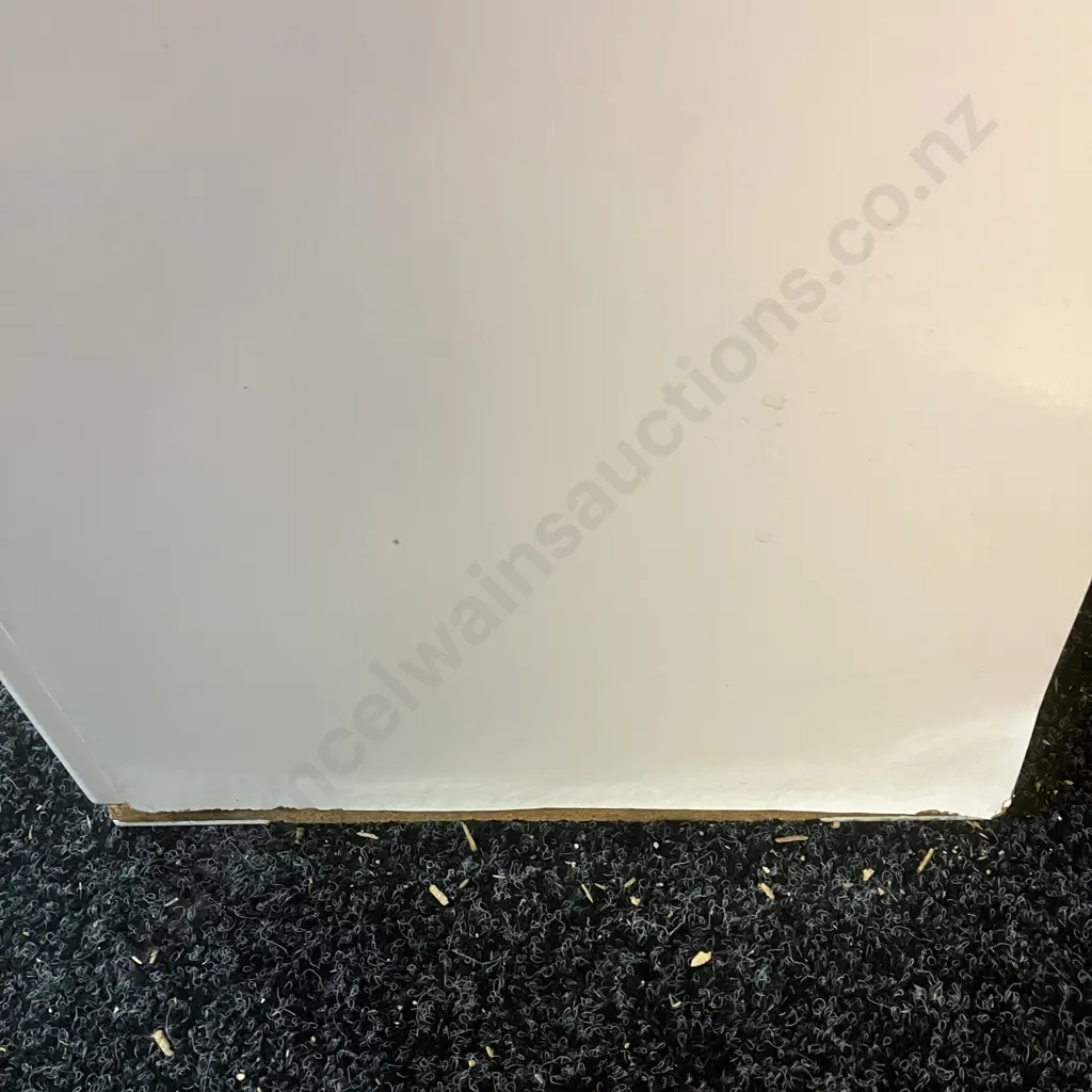 Tall White Freestanding Bathroom Cabinet, 2 Door, 1 Drawer, Chrome Wave Handles. H176 W34 D32cm Image 1++