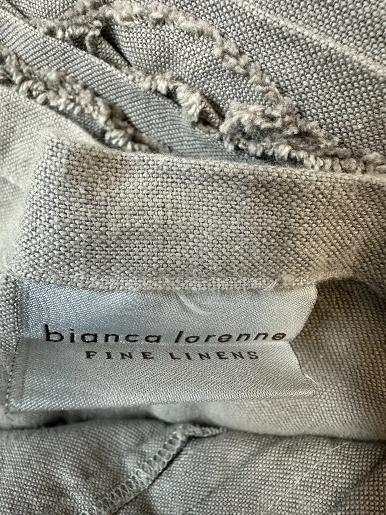 Bianca Lorenne Fine Linens Coverlet & Pillow Cases Image 1++
