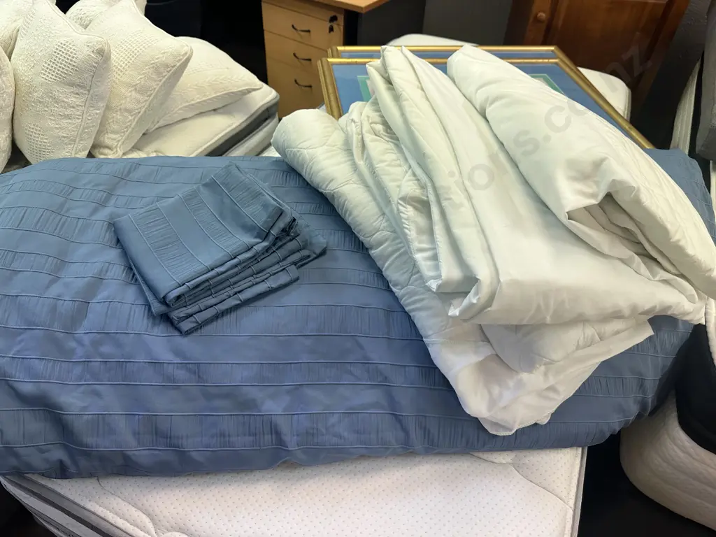 Pair Of Single Pale Blue Duvet Covers, Valance, Inners, Mattress Protectors & Pillow Cases Image 1++