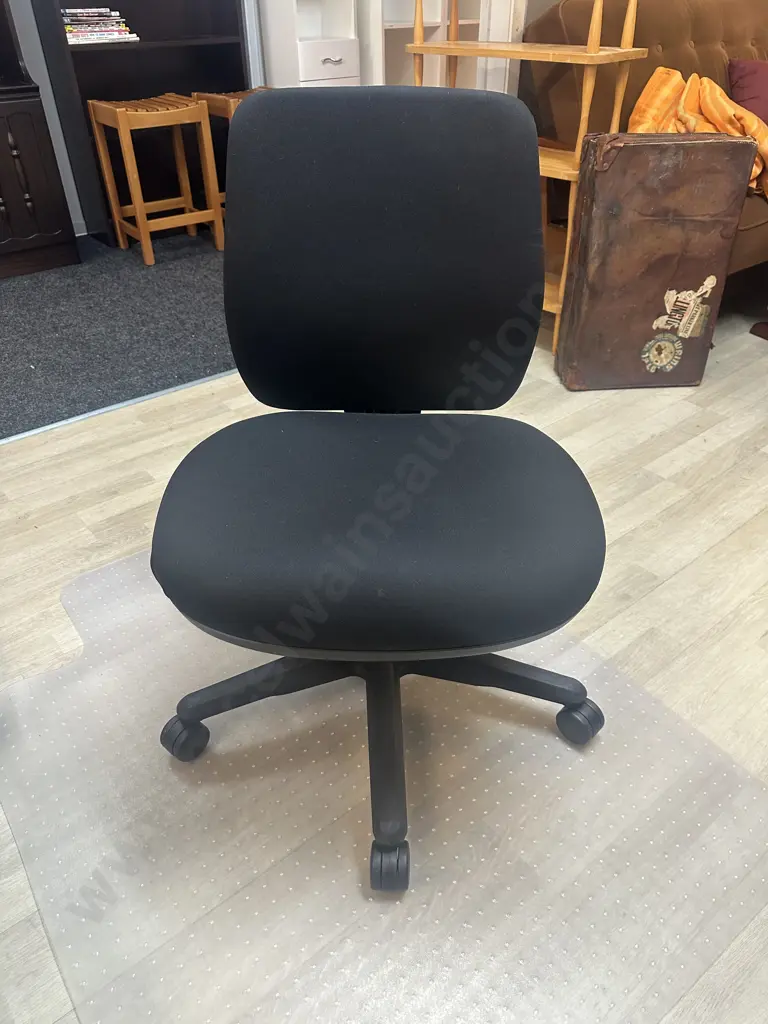 Black Buro Seating Double Lever Gas Lift Chair  Image 1++