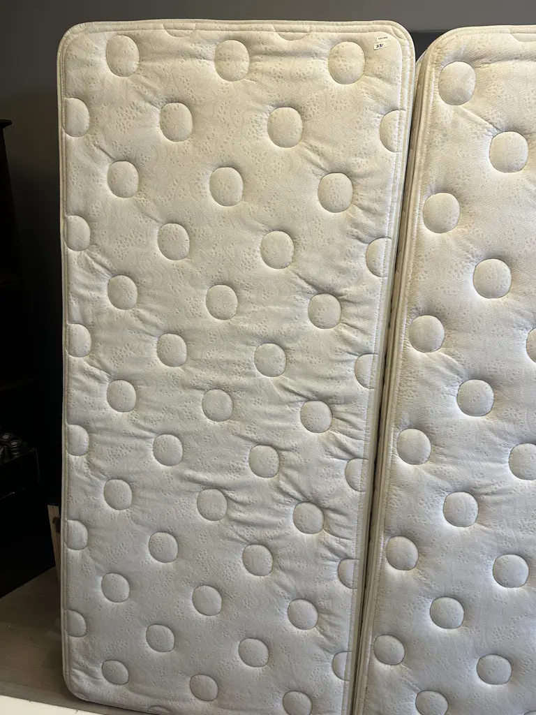 Sleepyhead Elite Sleeper Capriccio 4, Long Single Size Mattress & Base (93 x 202cm) Image 1++