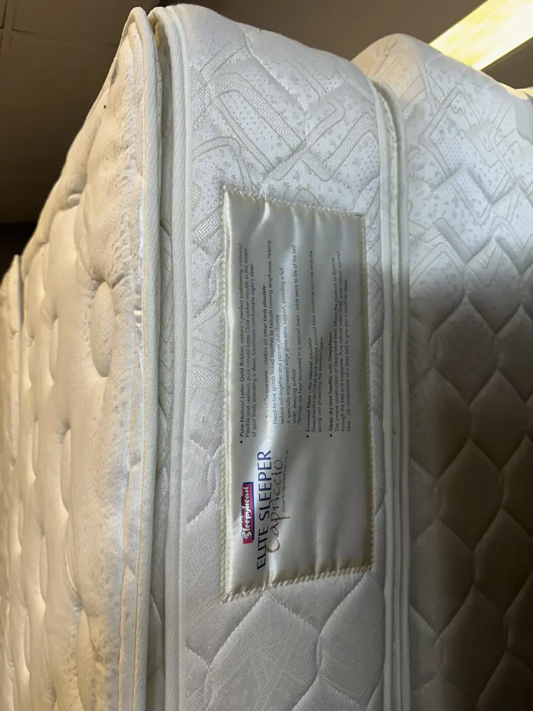 Sleepyhead Elite Sleeper Capriccio 4, Long Single Size Mattress & Base (93 x 202cm) Image 1++