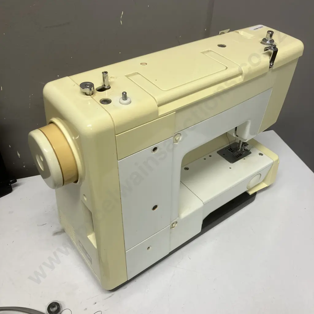 Brother VX890 Sewing Machine Image 1++