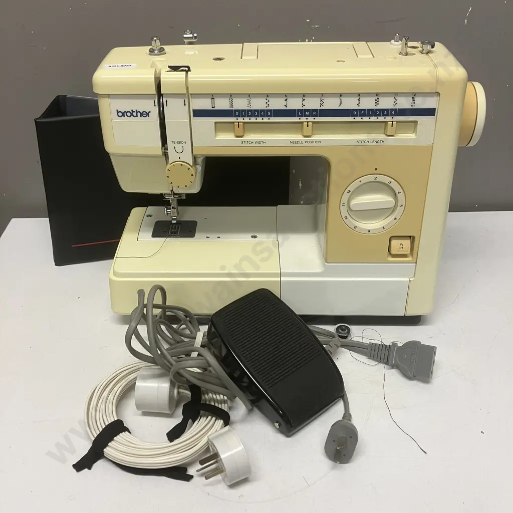 Brother VX890 Sewing Machine Image 1++