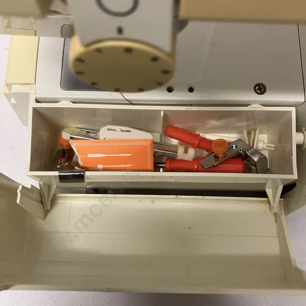 Brother VX890 Sewing Machine Image 1++
