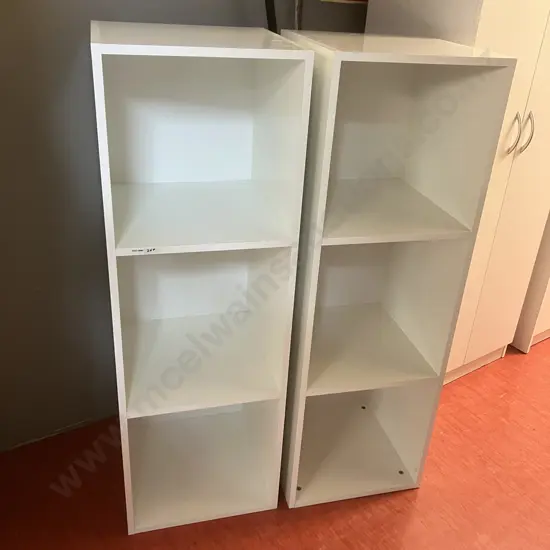 Pair of White 3-Cube Shelf Units. H120 W40 D40cm