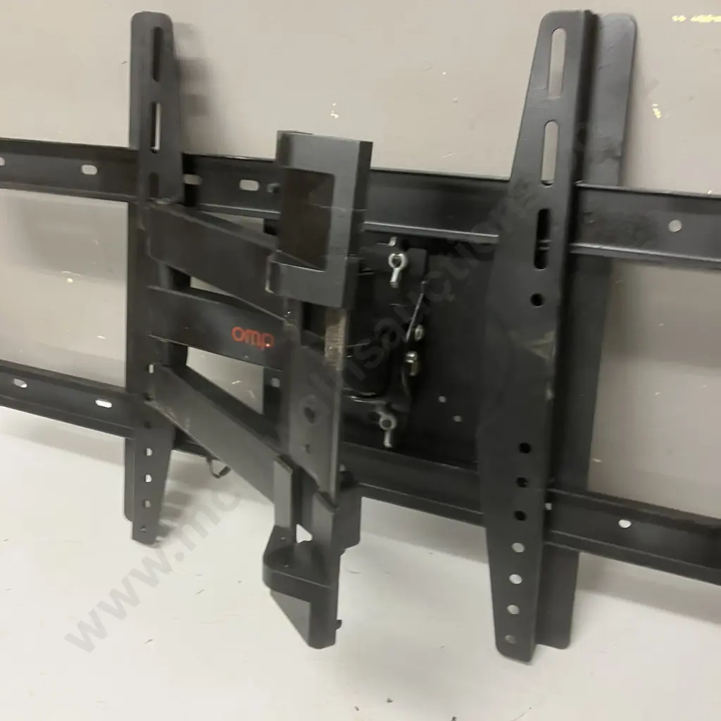 omp Wall Mount TV Bracket Image 1++