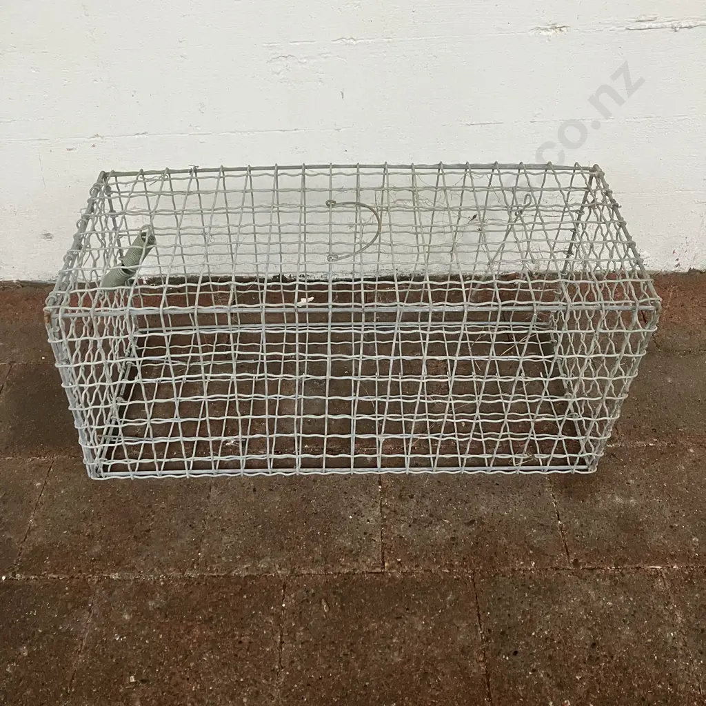 Wire Mesh Live Capture Cage Trap. H31 W69 D31cm (As Found) Image 1++