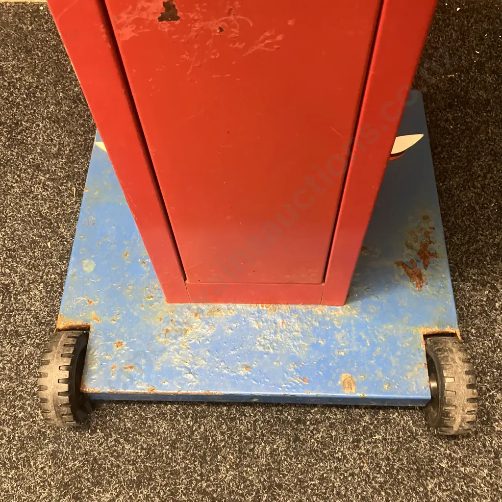 Cyclops Superball Spiral Vending Machine With Beaver Coin Mechanism. H148cm, As Found Condition Image 1++