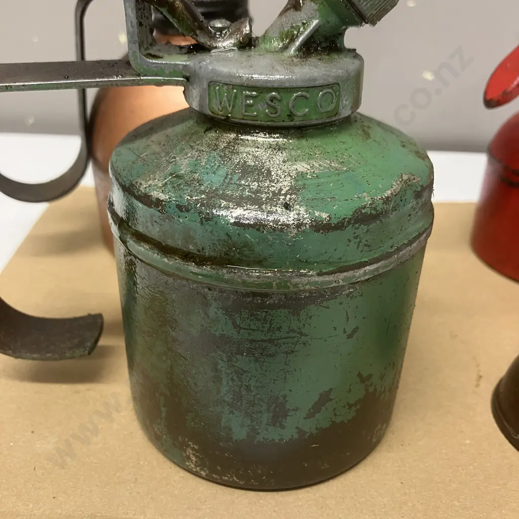 Vintage WESCO Oil Can / Thumb Oiler With Assorted Oil Cans Image 1++