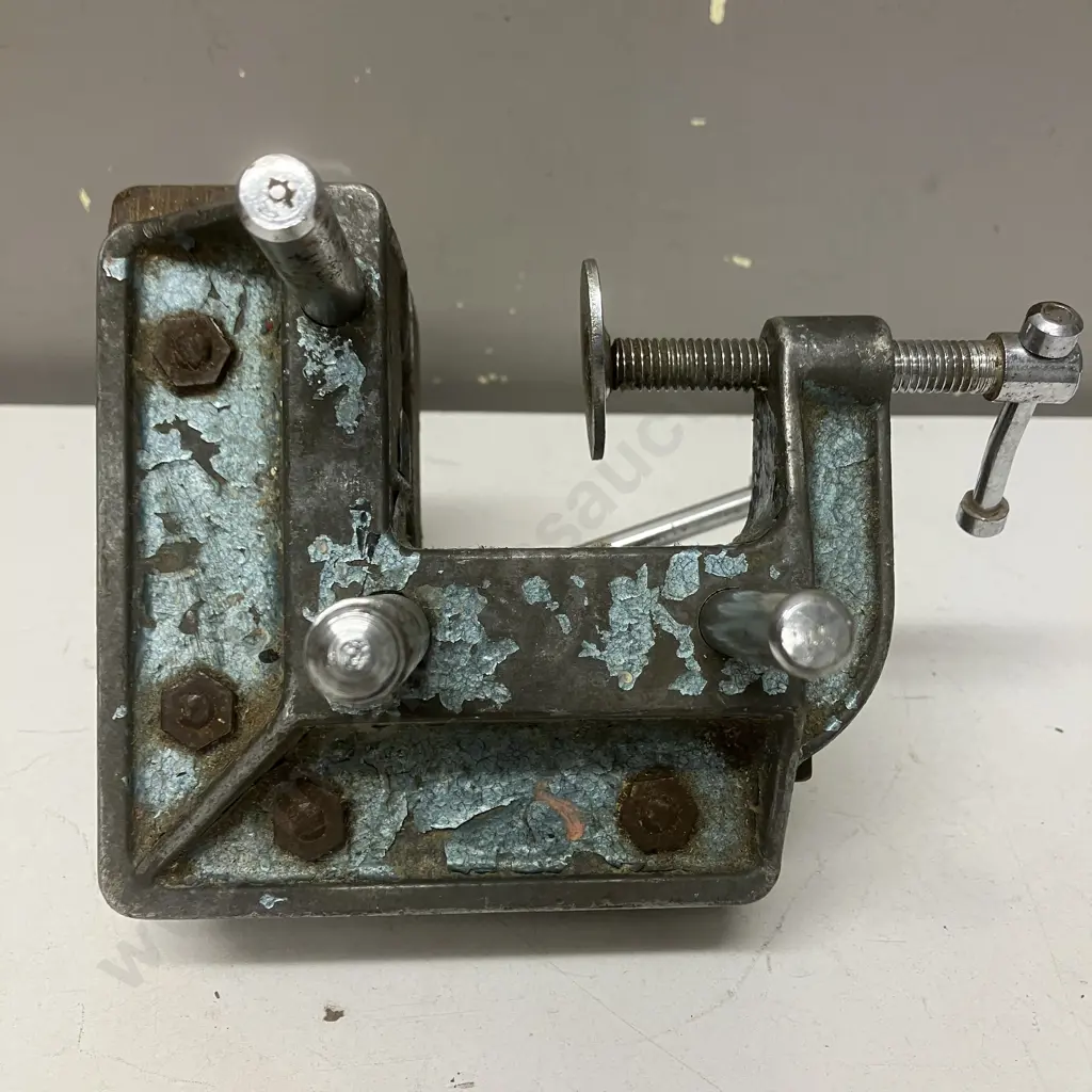 Vintage Parry & Bott Ltd Birmingham Corner Clamp / Vise Image 1++
