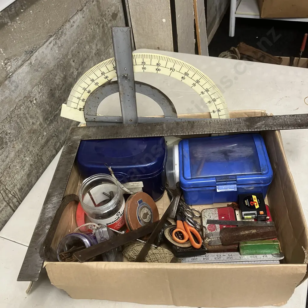 Box Lot Measures, Scissors, Vintage Items Etc Image 1++