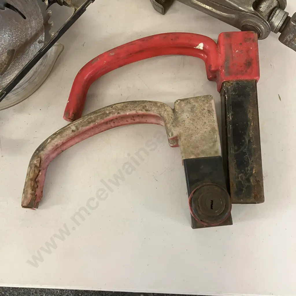 Ryobi Skilsaw, Nissan 1400Kg Scissor Jack Etc Image 1++