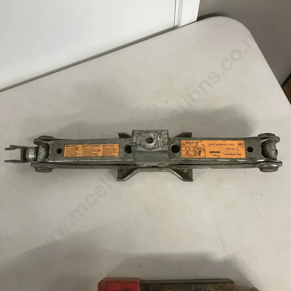 Ryobi Skilsaw, Nissan 1400Kg Scissor Jack Etc Image 1++