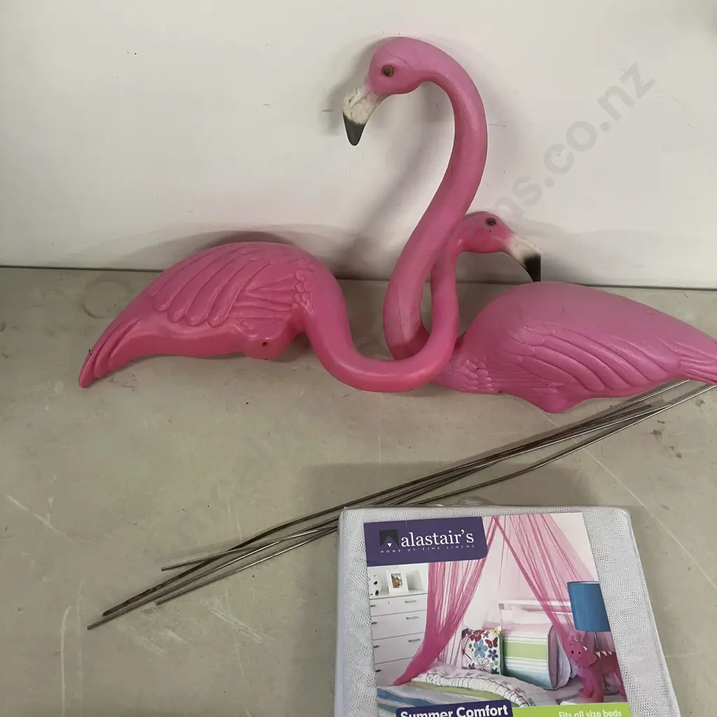 Pair of Plastic Flamingos, Mosquito Net, 5 Thomas Rosenthal Knives In Wooden Block Image 1++