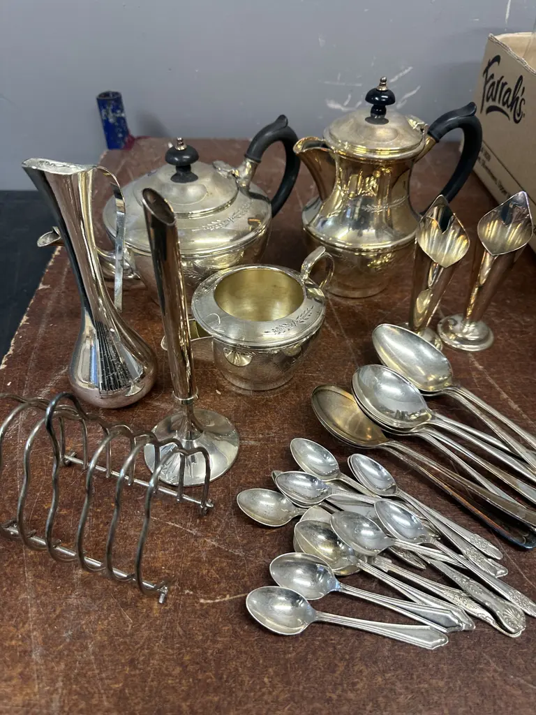 Assorted Silverware Items Including Cutlery Image 1++